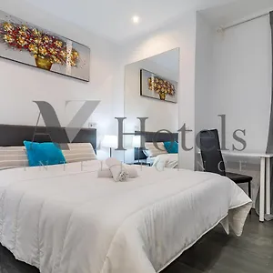 Ayz Ulises - Auto Check-in Guest house Madrid